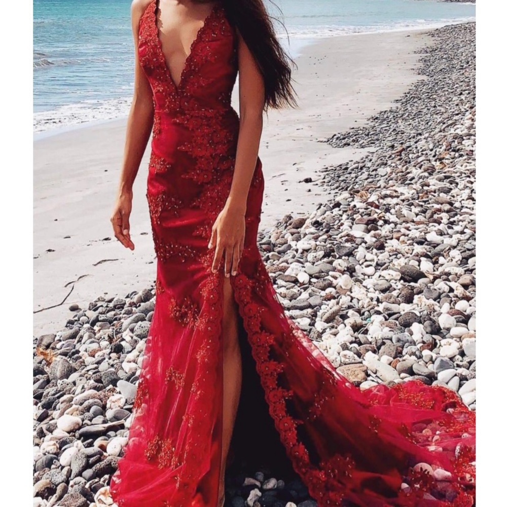 A&N luxe label prom dress